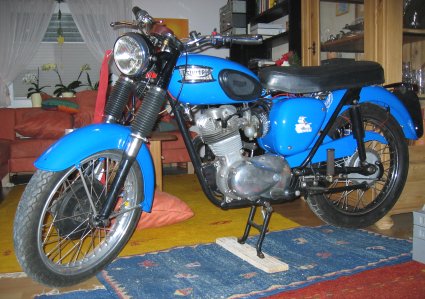 2nd photo of FM's Bantam Cub  painted blue